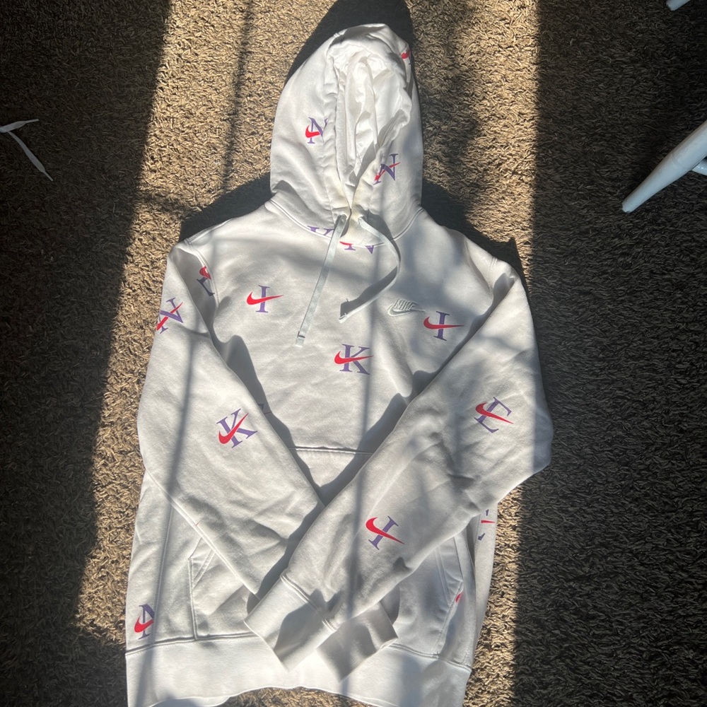 nike hoodie